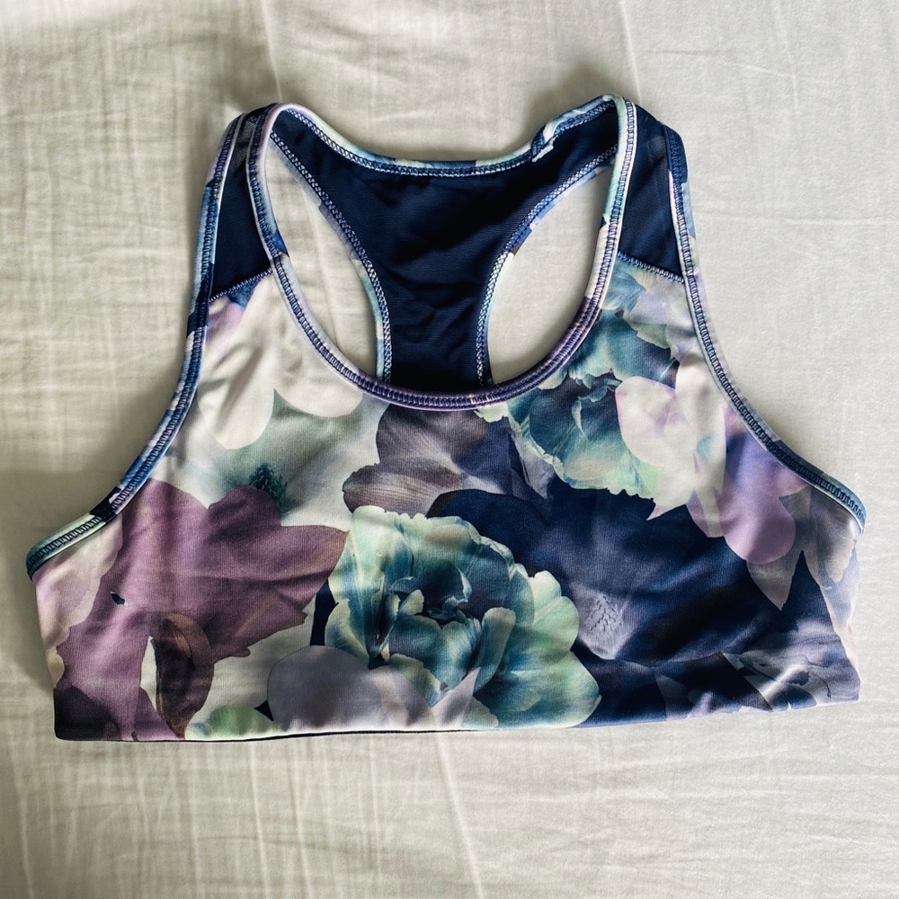 Old Navy Girls’ Sports Bra Size XL (14)